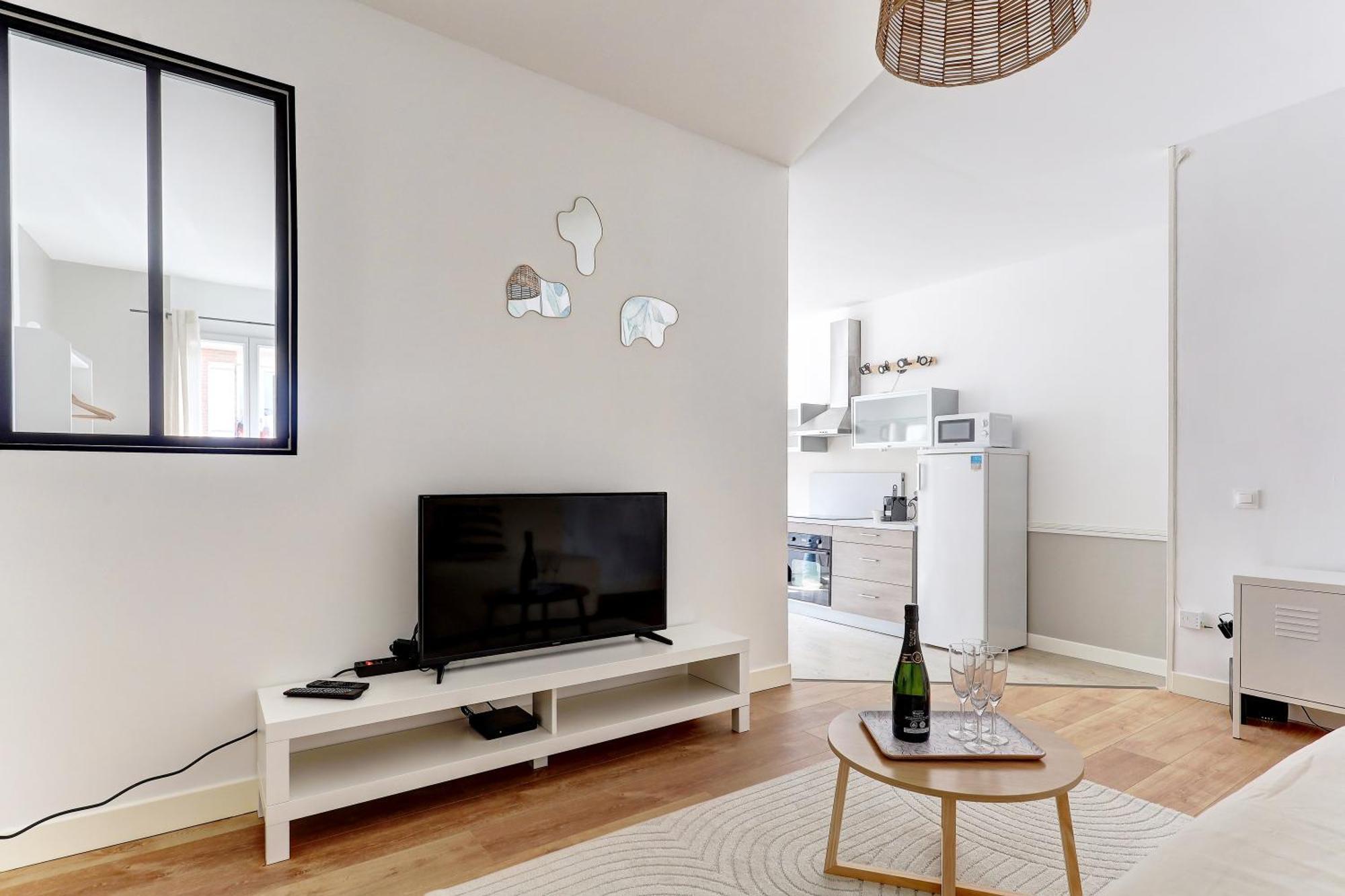 Le Bubbly - Appartement Lumineux De 50M² 에페르네이 외부 사진